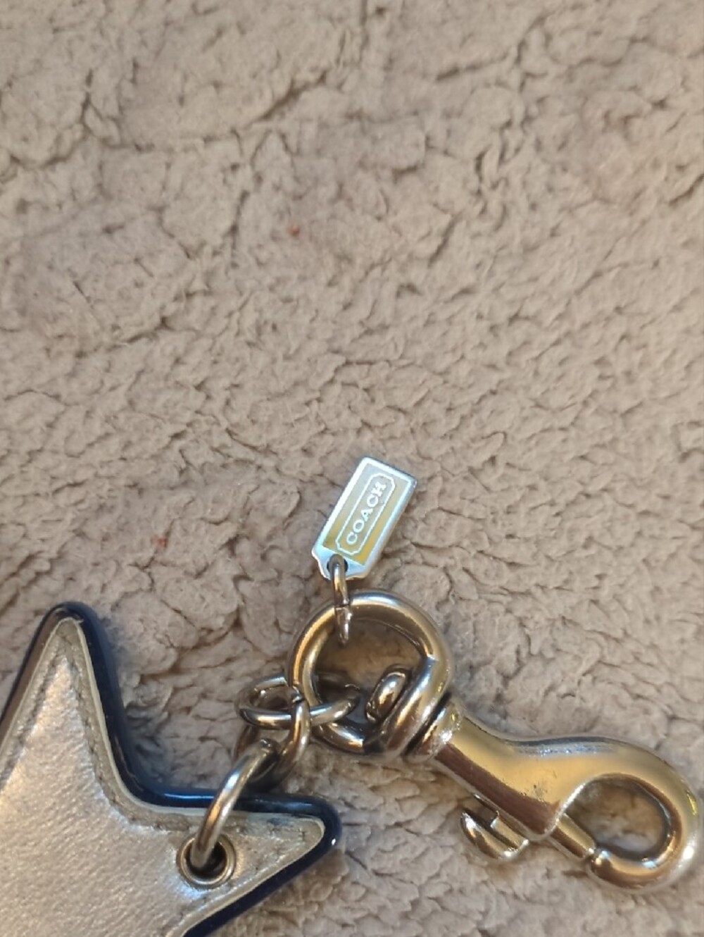 Coach Kids Star Key Charm in Silver and Navy Blue - Picture 3 of 4